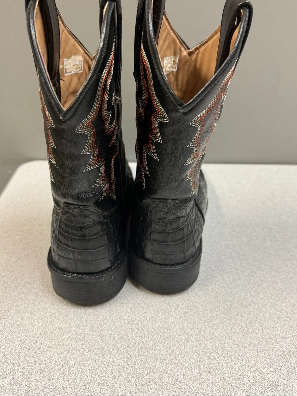 Caaw children’s black